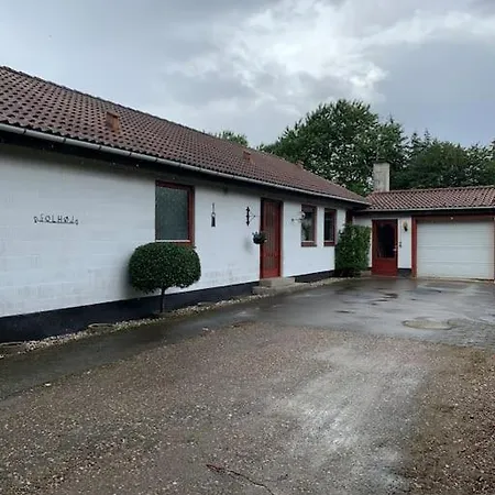 Solhoj - A Nice Quite Place Just Outside בית נופש *